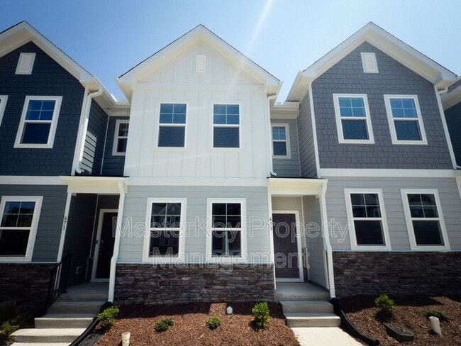 property at 673 Mirkwood Ave
