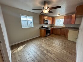 539 S Gertrude Ave in Stockton, CA - Building Photo