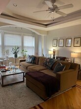 6912 N Lakewood Ave in Chicago, IL - Building Photo - Building Photo