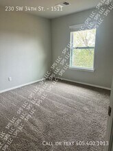 230 SW 34th St in Moore, OK - Building Photo - Building Photo