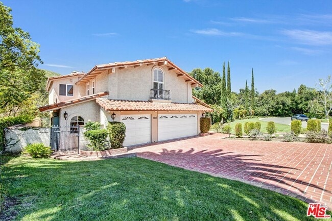 1515 Outlook Cir in Westlake Village, CA - Building Photo - Building Photo