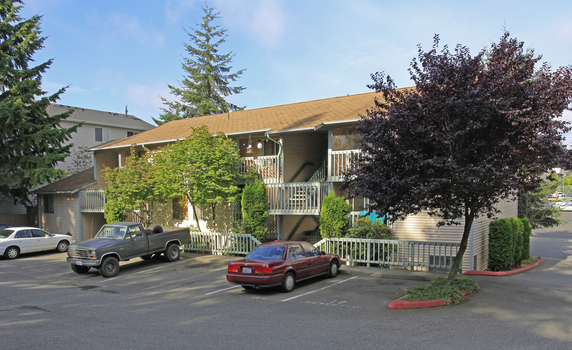 Evergreen Ridge in Everett, WA - Building Photo