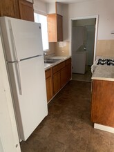 10508 Graffian St, Unit #C in Oakland, CA - Building Photo - Building Photo