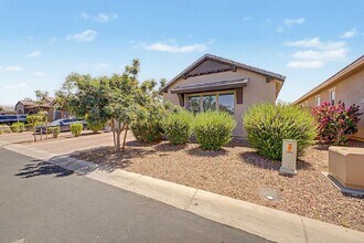 19905 W Devonshire Ave in Litchfield Park, AZ - Building Photo - Building Photo