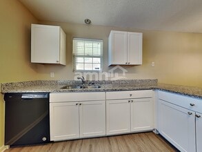 131 Kingsbridge Dr in Goose Creek, SC - Building Photo - Building Photo