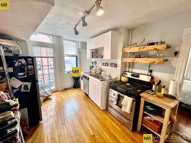 143 N St, Unit 5 in Boston, MA - Building Photo - Building Photo