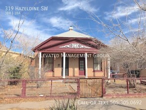 319 Hazeldine Ave SW in Albuquerque, NM - Building Photo - Building Photo