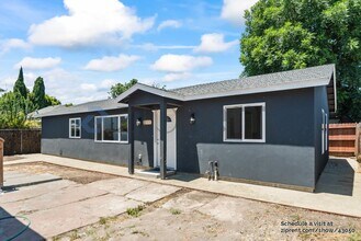 1715 96th Ave in Oakland, CA - Building Photo - Building Photo