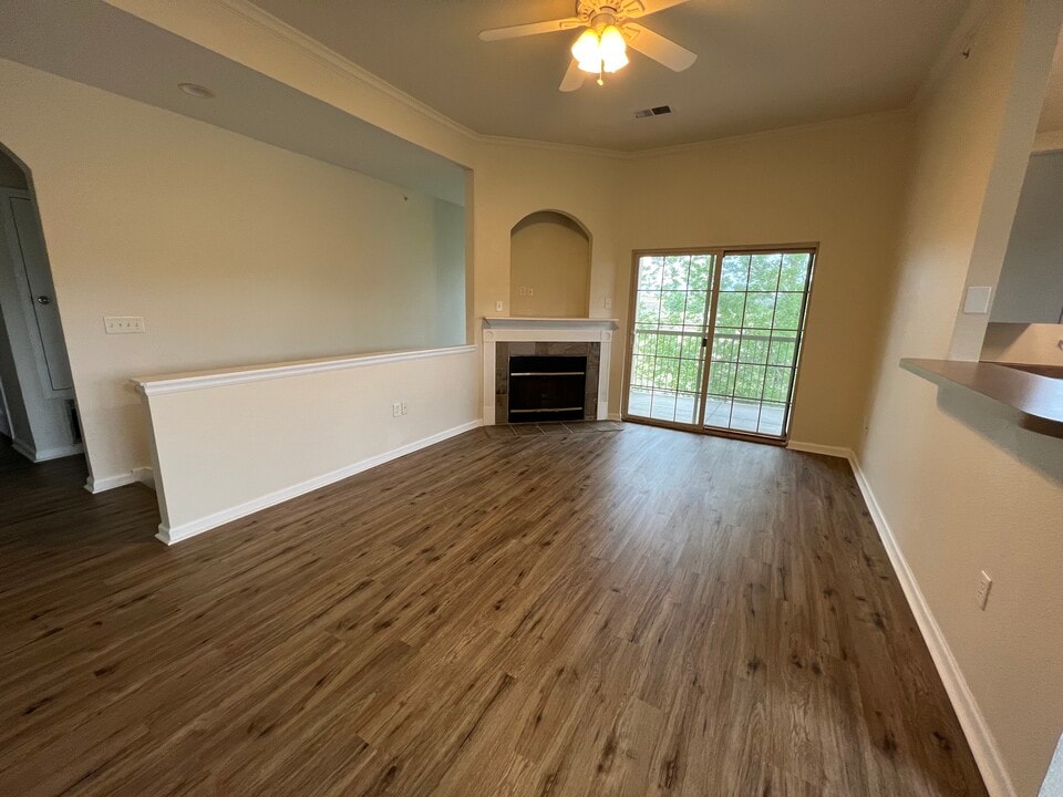 5620 Fossil Creek Pky, Unit 12-208 in Fort Collins, CO - Foto de edificio