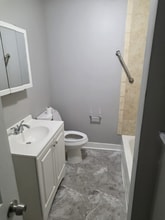 40 Whitewood Rd in Waterbury, CT - Building Photo - Building Photo