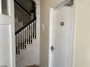 29 High St in West Orange, NJ - Building Photo - Building Photo