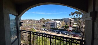 2529 Northside Dr, Unit Private Room for Rent in San Diego, CA - Building Photo