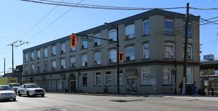 The Hamilton Bank Bldg in Vancouver, BC - Building Photo - Building Photo