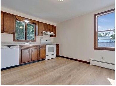 24 Riverview St in Sanford, ME - Building Photo - Building Photo