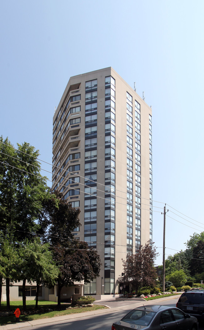 Village Park in Toronto, ON - Building Photo - Primary Photo