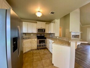123 Foxchase Dr in Haughton, LA - Foto de edificio - Building Photo