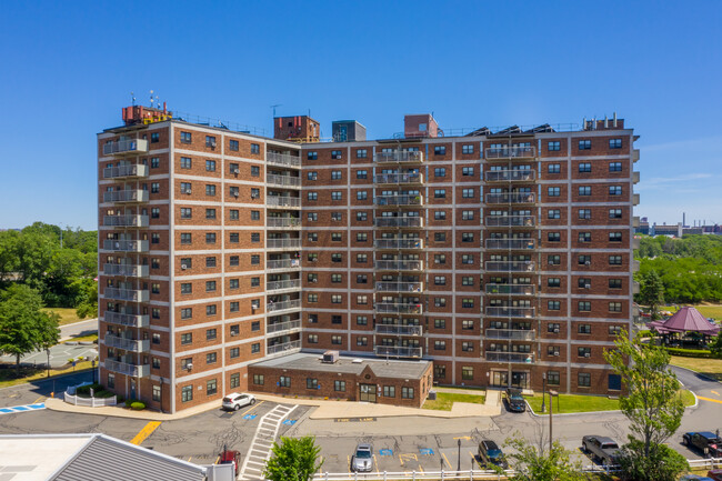 Saltonstall Building in Medford, MA - Building Photo - Primary Photo