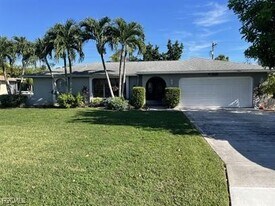 1723 SE Van Loon Terrace in Cape Coral, FL - Building Photo