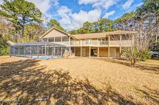 1812 Dolphin Row Dr in Beaufort, SC - Building Photo