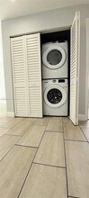 2633 SW 30th Ct in Miami, FL - Building Photo - Building Photo