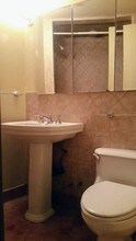 70 Barrow St-Unit -2-RE in New York, NY - Building Photo - Building Photo