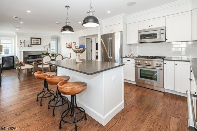 property at 113 Washington St