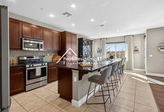 1444 Bicker Cir in Folsom, CA - Building Photo - Building Photo