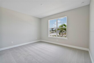 16056 Shoreline Dr in Punta Gorda, FL - Building Photo - Building Photo