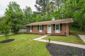 508 Solar Dr in Raleigh, NC - Building Photo - Building Photo