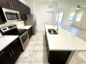 6089 Wildfire Wy in West Palm Beach, FL - Building Photo - Building Photo