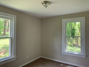 2426 Fairview Ave in Lynchburg, VA - Building Photo - Building Photo