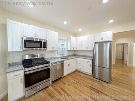 22 Holyoke Rd, Unit 1r in Somerville, MA - Building Photo
