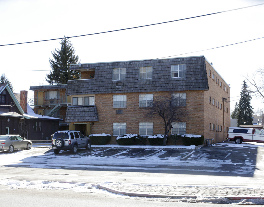 Swiss Village Apartments in Castle Rock, CO - Building Photo