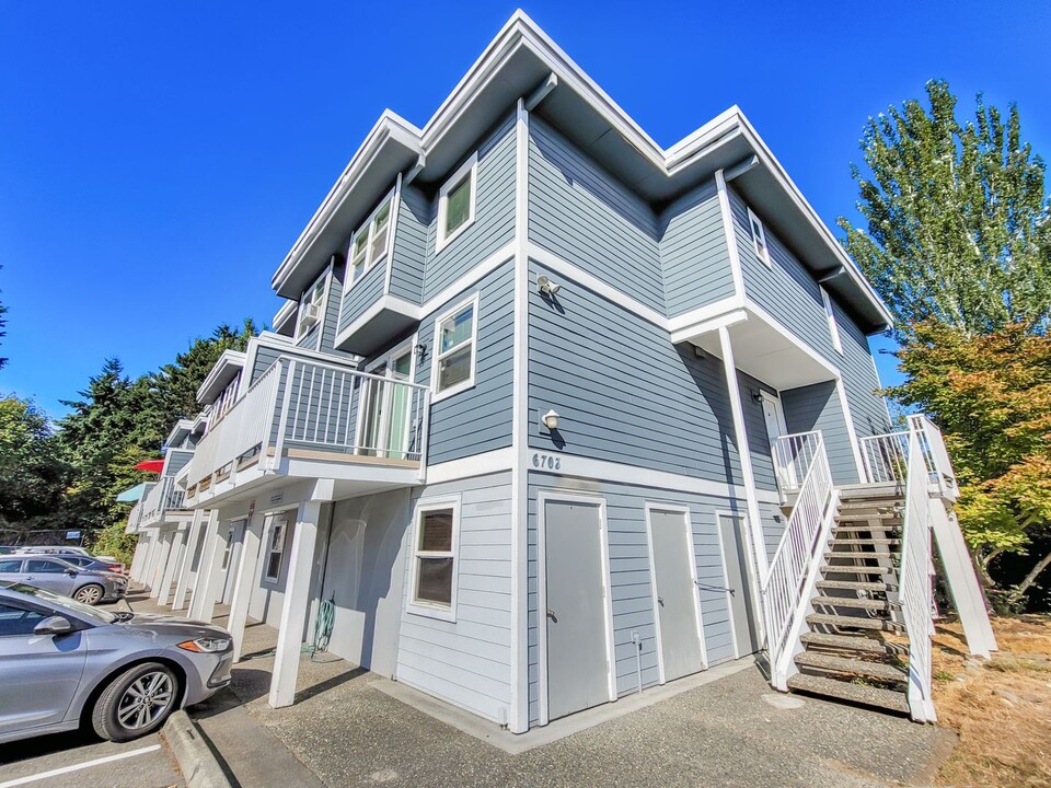 6703 204th St SW in Lynnwood, WA - Building Photo