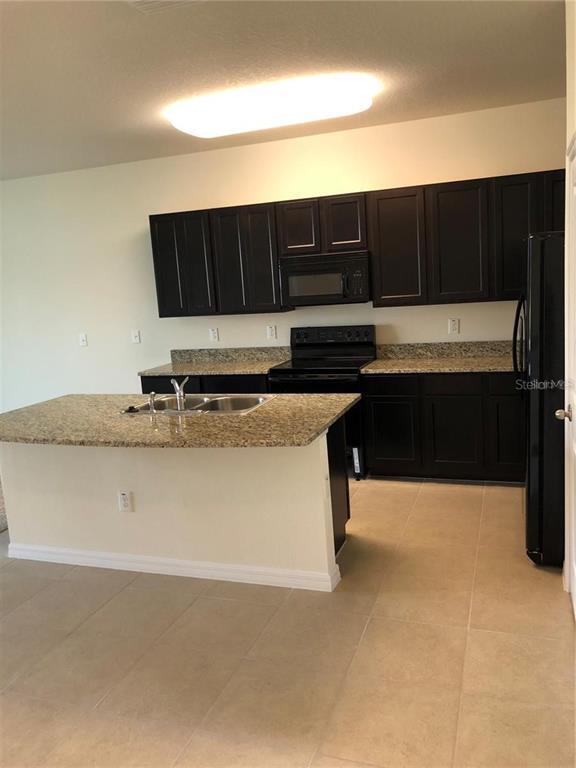 8955 Indigo Trl Lp in Riverview, FL - Building Photo - Building Photo