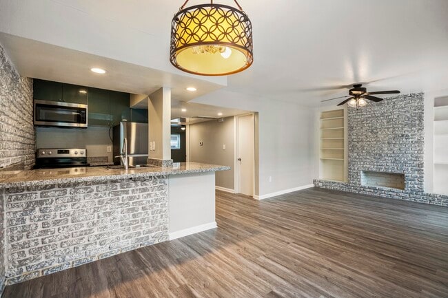 property at 5343 Richmond Ave.
