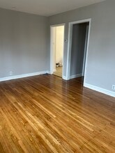 1471 Creston St, Unit 1st floor in Philadelphia, PA - Foto de edificio - Building Photo
