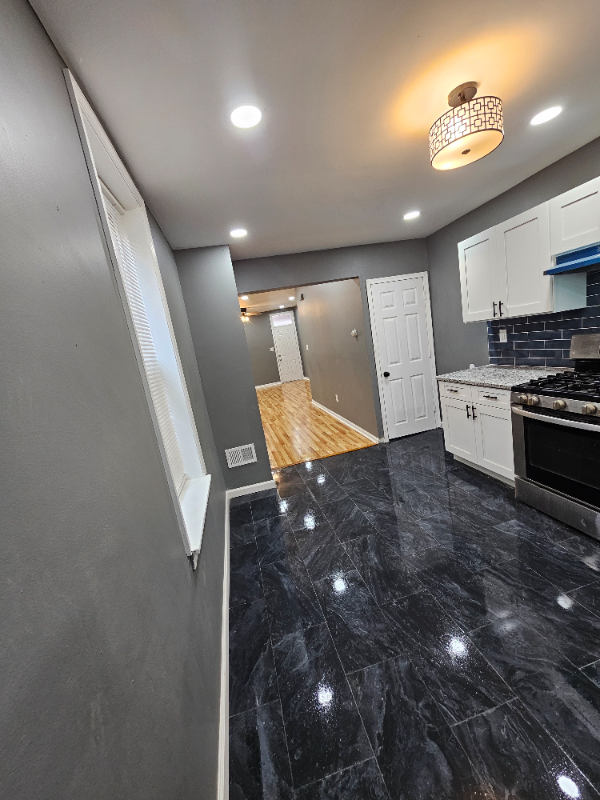 1817 Gillingham St in Philadelphia, PA - Building Photo - Building Photo