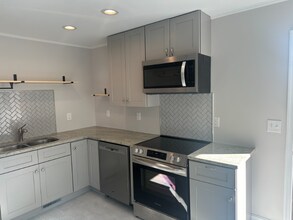 2705 Newbold St in Raleigh, NC - Foto de edificio - Building Photo