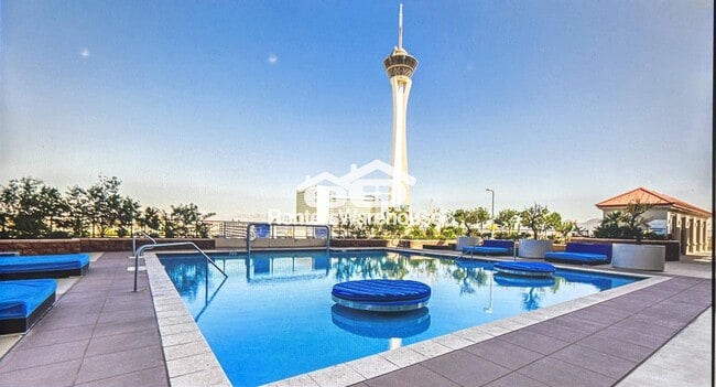 200 W Sahara Ave in Las Vegas, NV - Building Photo - Building Photo