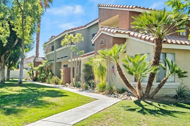 424 Tava Ln in Palm Desert, CA - Building Photo - Building Photo