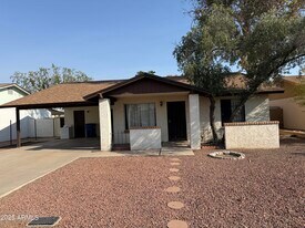 2105 E Colgate Dr in Tempe, AZ - Building Photo