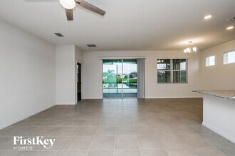 31827 Tansy Bnd in Wesley Chapel, FL - Building Photo - Building Photo