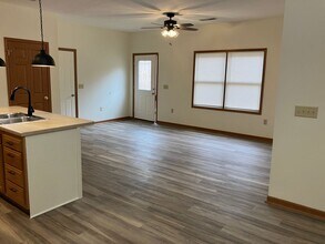 1022 Laurel Tree Ct in Troy, OH - Building Photo - Building Photo