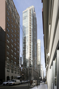 The Pinnacle in Chicago, IL - Foto de edificio - Building Photo