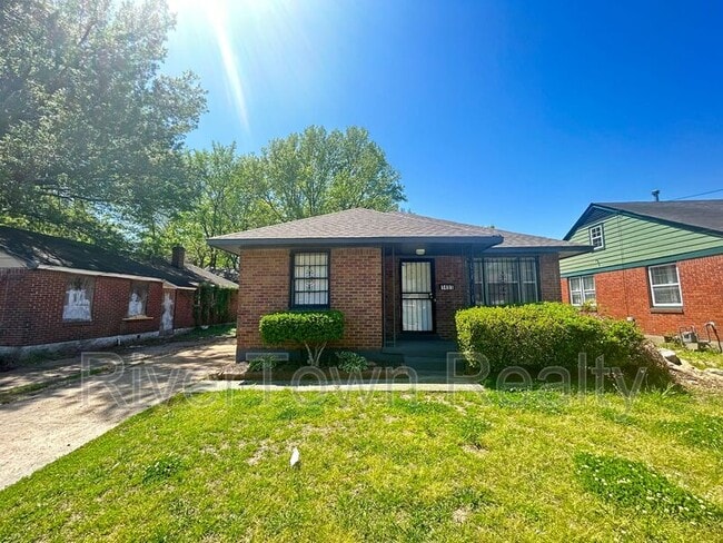 property at 1491 Hamilton St