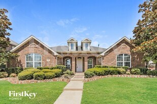 631 Magnolia Ln in Glenn Heights, TX - Building Photo