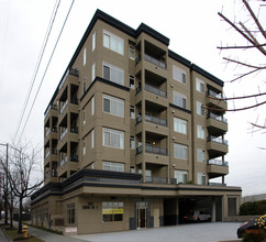 Alterra in Seattle, WA - Building Photo - Building Photo