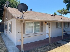 2056 Richard Way in Ceres, CA - Building Photo