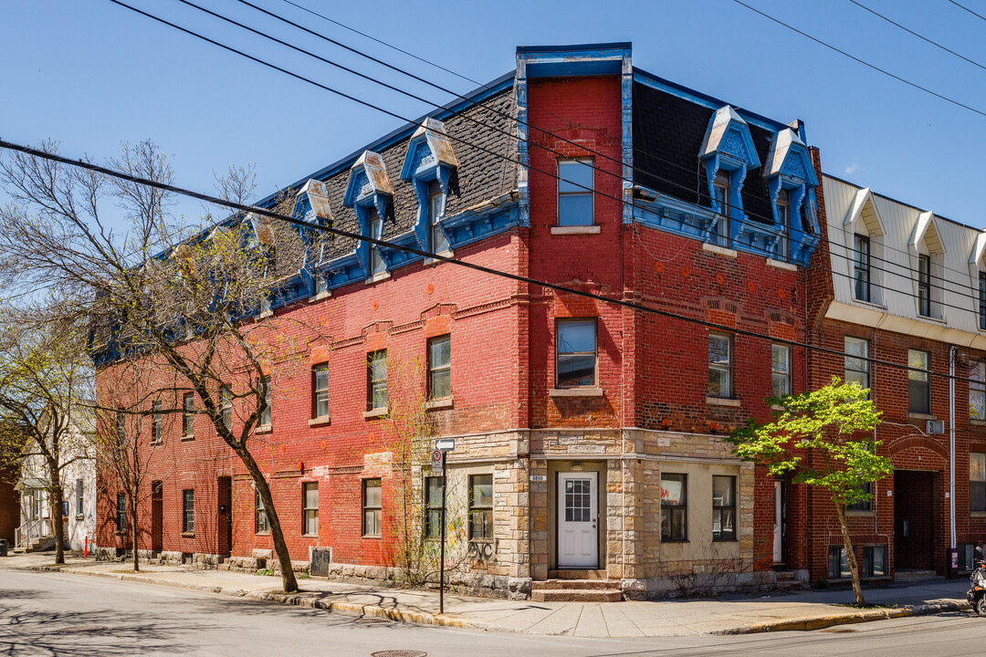 2607 De Ryde St in Montréal, QC - Building Photo